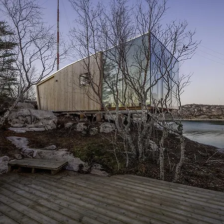 Manshausen Island Semesteranläggning (resort) Nordskot