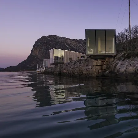 Manshausen Island